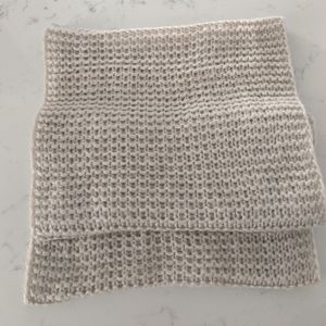 Infinity knit scarf